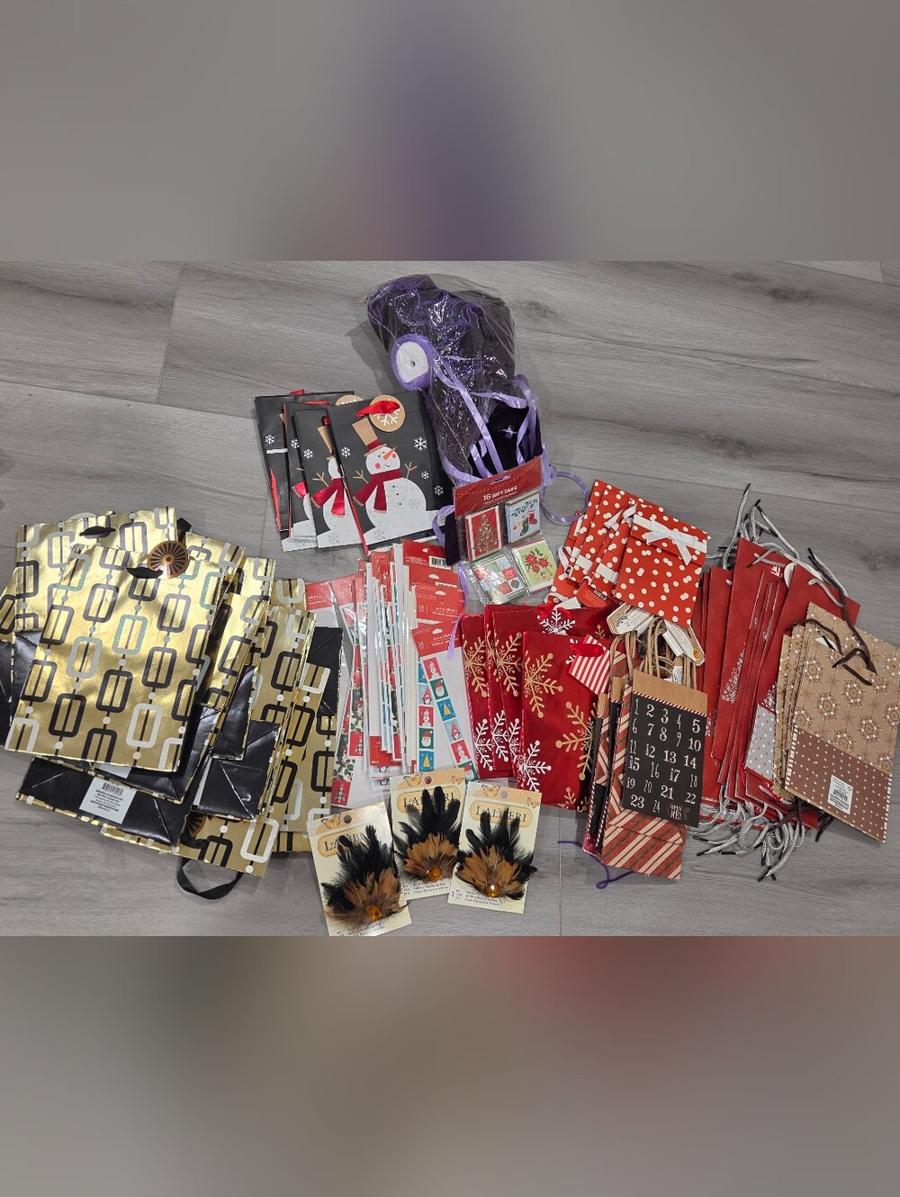 Assorted Gold and Red Holiday Gift Bags Pack